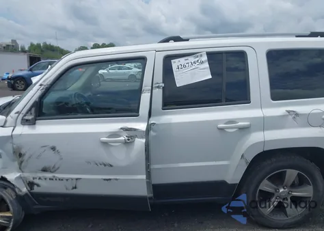 2016 Jeep Patriot High Altitude Edition из США, поврежденный, VIN 1C4NJRFB1GD597825